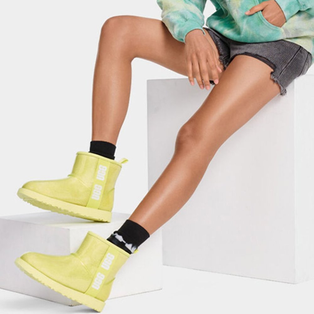 UGG Classic Clear Mini Waterproof Boot
